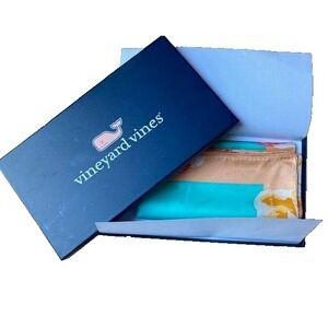 Vineyards Vines‎ Large Scarf w/John 15: "I am the Vine..." Bible Verse NIB